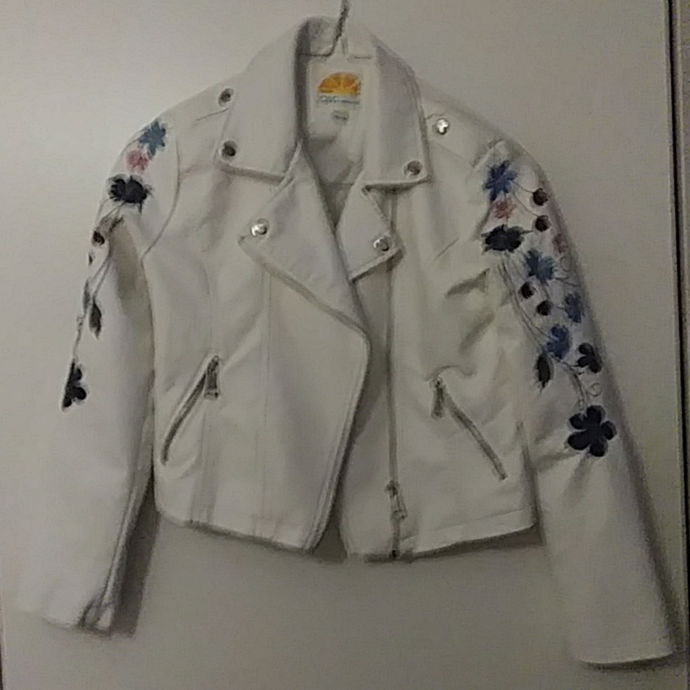 NWOT Girls faux white leather Jacket